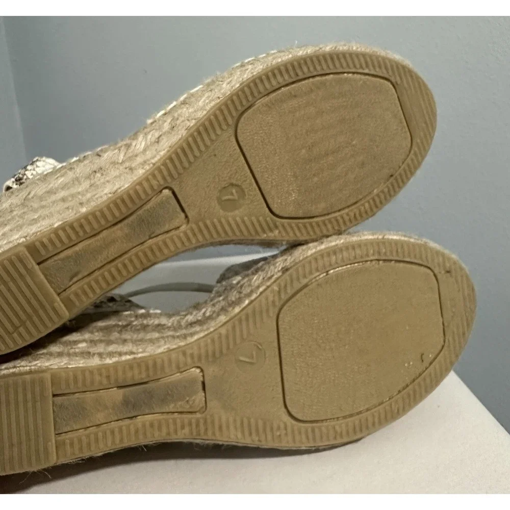 ANDRE ASSOUS Snakeskin Print Espadrilles Wedge Sandals Womens Size 7 New